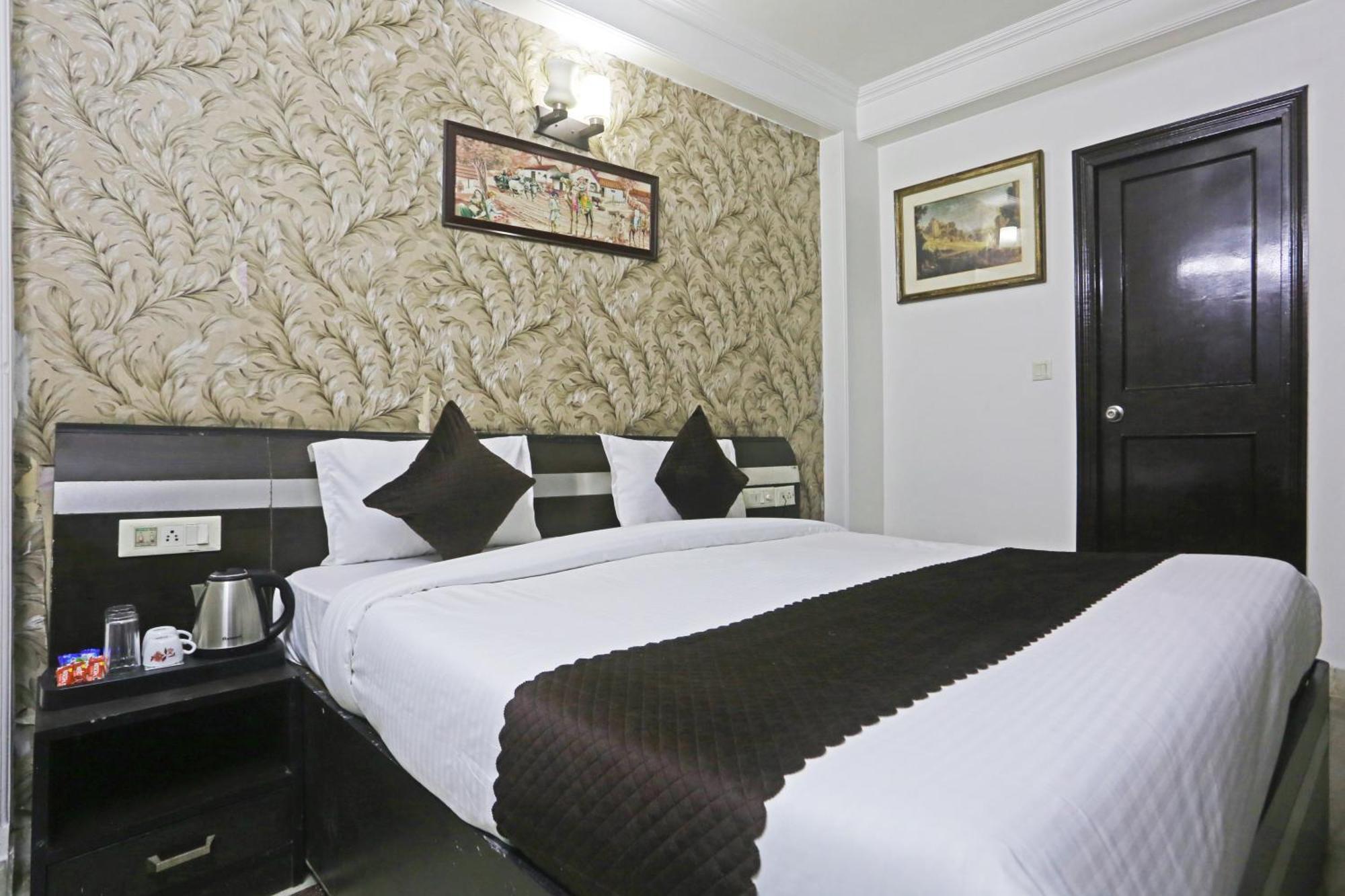Hotel Delhi Aerocity Inn New Delhi Exterior photo
